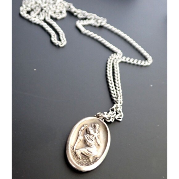 Sterling Silver Theda Saint Christopher Men's Pendant on 24" Chain 25.72 grams - Picture 12 of 13